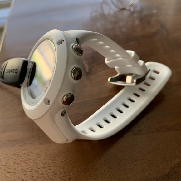 Suunto Ambit 3 Run GPS watch - Picture 1 of 5